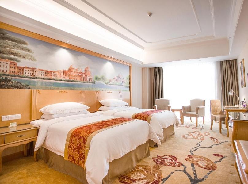 Vienna International Hotel Hangzhou South Railway Station Екстериор снимка