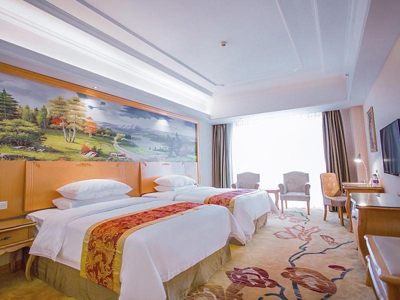 Vienna International Hotel Hangzhou South Railway Station Екстериор снимка