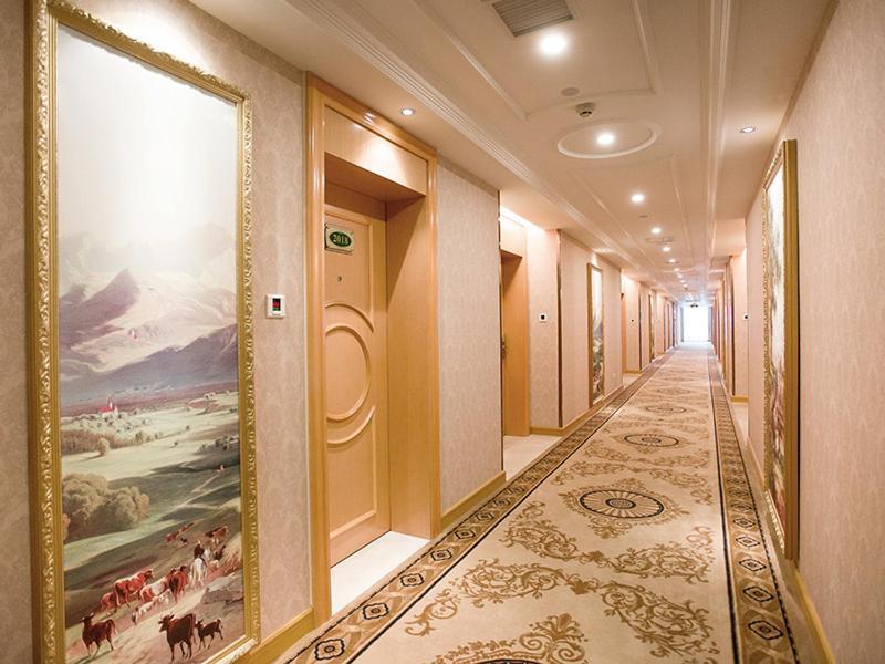 Vienna International Hotel Hangzhou South Railway Station Екстериор снимка
